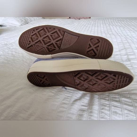 CONVERSE Chuck Taylor All Star Sherpa Platform Trainers Shoes Ghost BNIB UK 5 - Picture 6 of 8